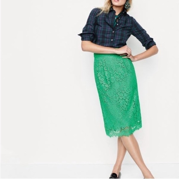 J. Crew Pintucked Lace Pencil Skirt SZ 0 used lightly 💖💖 - Picture 1 of 7
